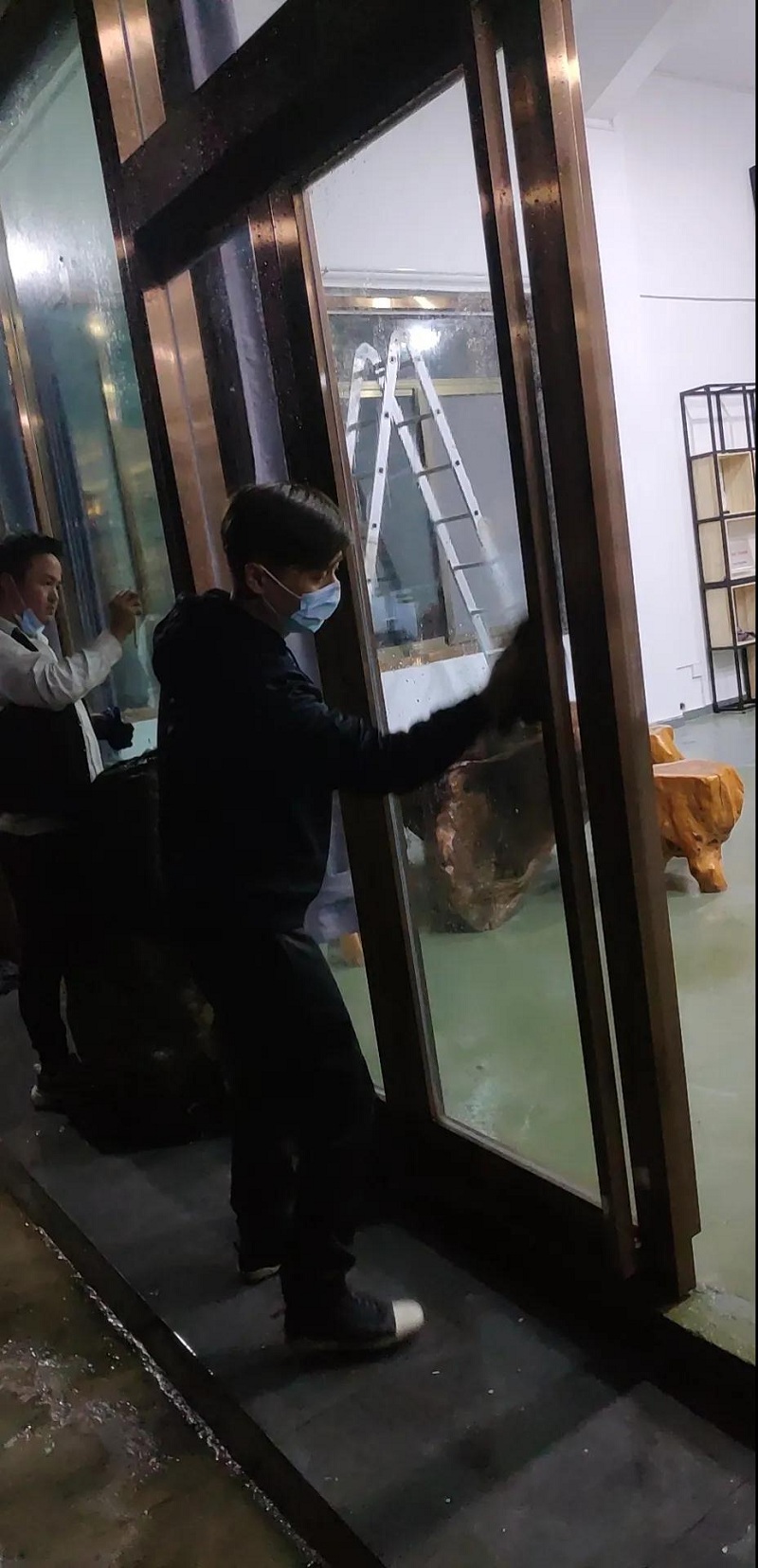【我们.长友理】蚌埠市美容美发行业协会动员集体大扫除,召开党员会议